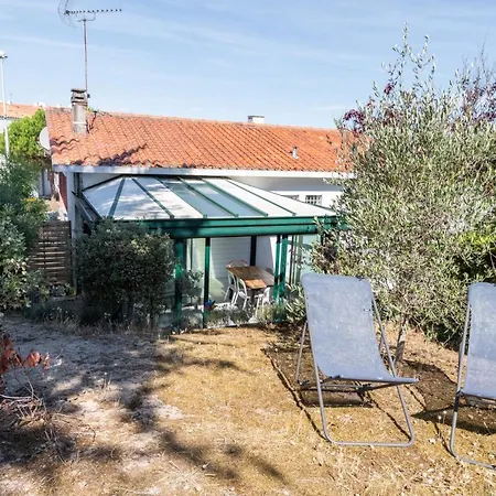 Maison Avec Veranda Lumineuse - 300m De La Holiday home *
